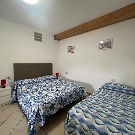 Vacanze Maestrale Apartment